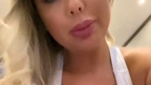 Fitness milf with huge tits talking dirty  - sexonly.top/xnnwv