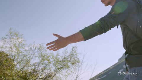 Subtle Romance in the Wild_ Brisbane Dating Meets Nature