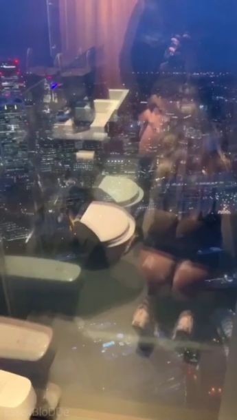 Be Noiseless or I’ll Obtain Caught Sucking your Dick in The Shard, London - sexonly.top/sgvkbb