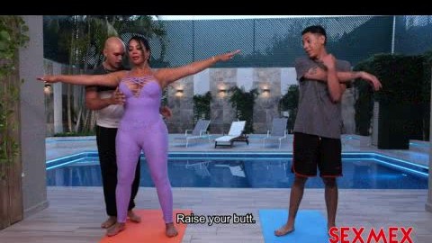 My coach seduces my stepmom