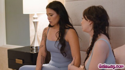 Dana Vespoli's lust grows as she watches Chloe