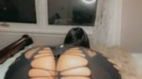 Thick D 68 black strings outfit 2021