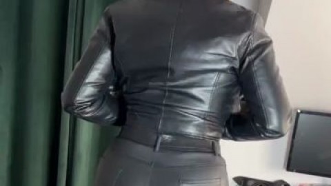 Natalie Navlia - Videos (1)