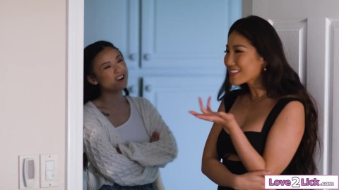 You want to make a one last lesbian memory in your old room?