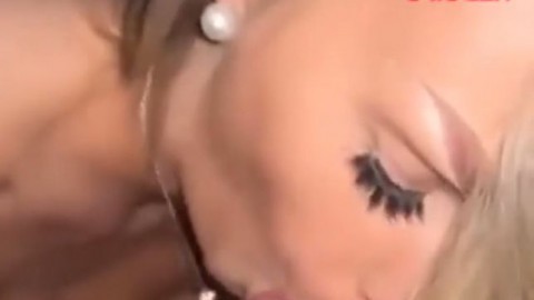 Blonde_Porn_GIF_8700_sexonly.su