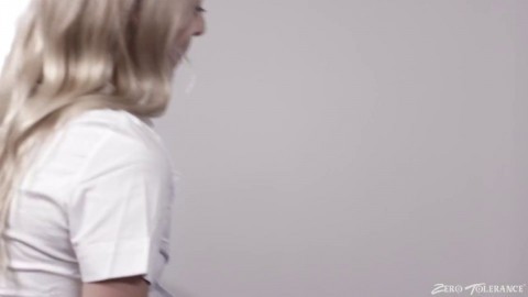 Blowjob Leads To Hardcore Pounding For Skinny Babe Lily Larimar Fuck My Sister