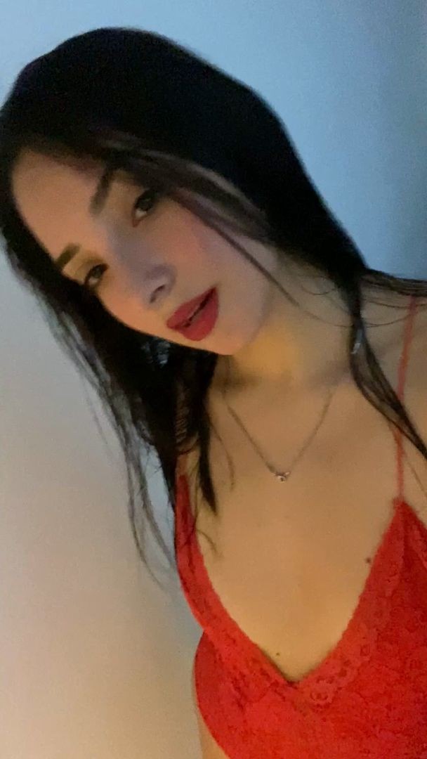 Crystal Rose Knight Lau Smaug Dirty peaches - https://ja.cat/tg