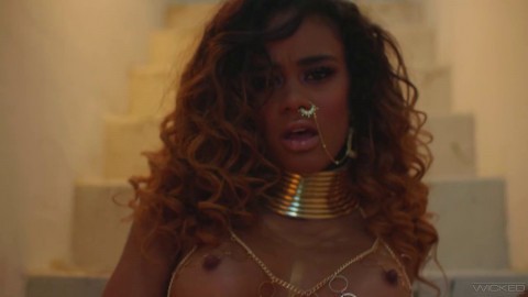 Scarlit Scandal Cheats On Her Bf With A Hot White Dude In Steamy Scene Emily Rose Nude