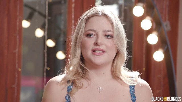 The Hottest Porn With Blondie Jill Taylor A Steamy Backstage Scene Cock In Pussy