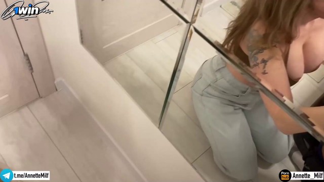 Wild hook-up with a MILF after just two dates - greatest XXX!