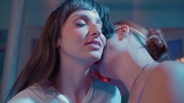 Two Hot Pornstars Lexi Luna And Siri Dahl Have A Lesbian Sex Hot Babe Fuck