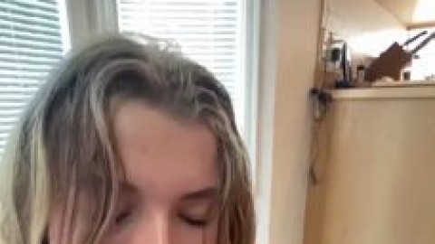 mia melano blowjob AdmireMe.vip