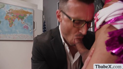 My teacher keeps fucking my ass in the room