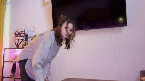 Brunette palace maid deep-throats for vacation journey while wife's away - XXX!