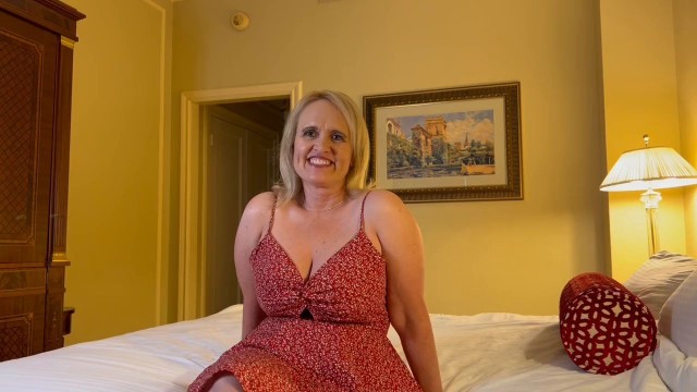 casting curvy busty 50 year tik tok.porn