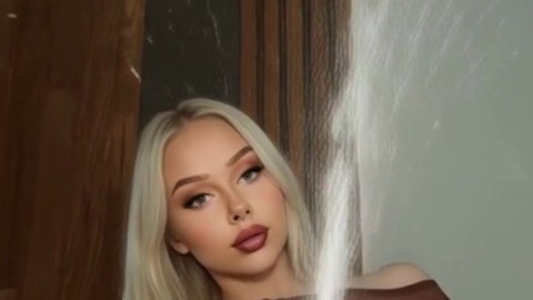Sexy JexonFire Pussy Squirts